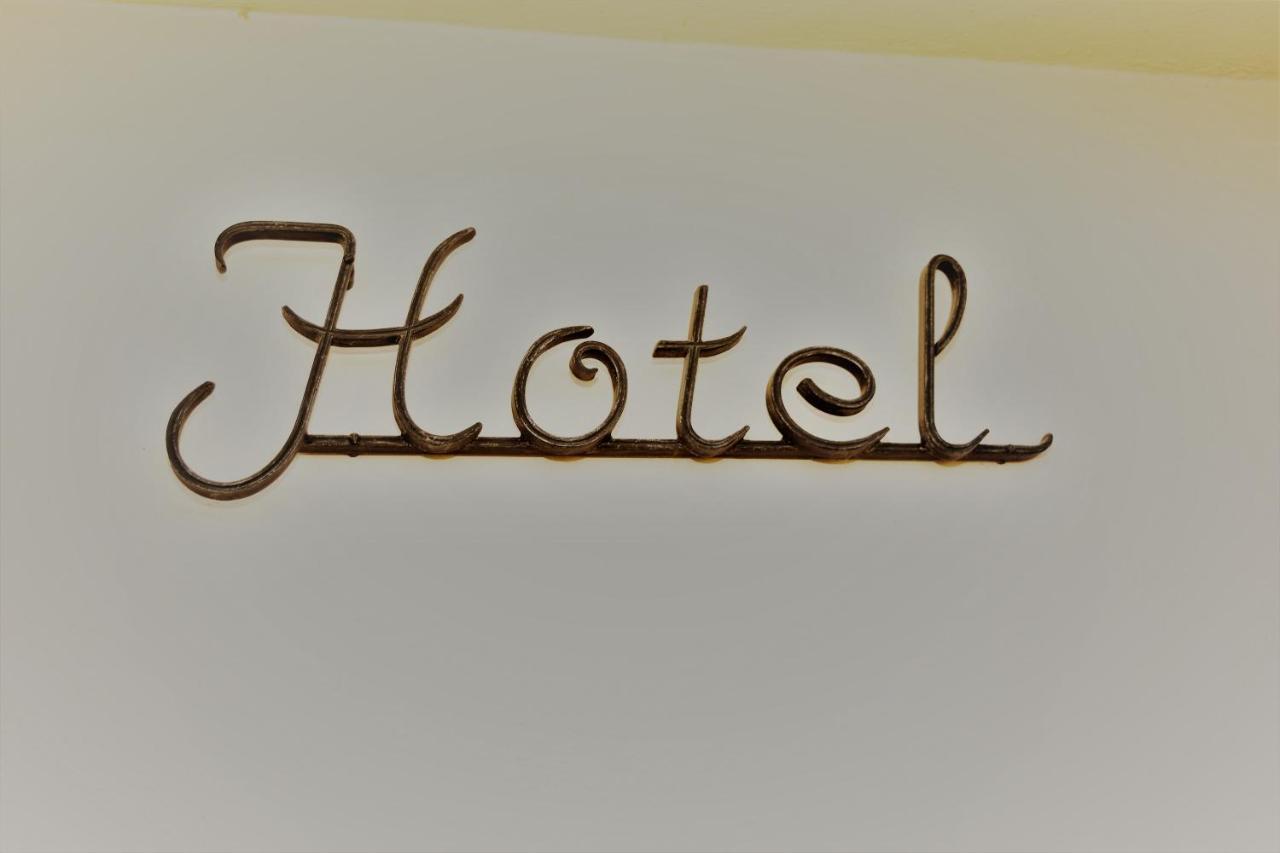 Kreuzau Domizil Hotel Bei Welter Nideggen מראה חיצוני תמונה